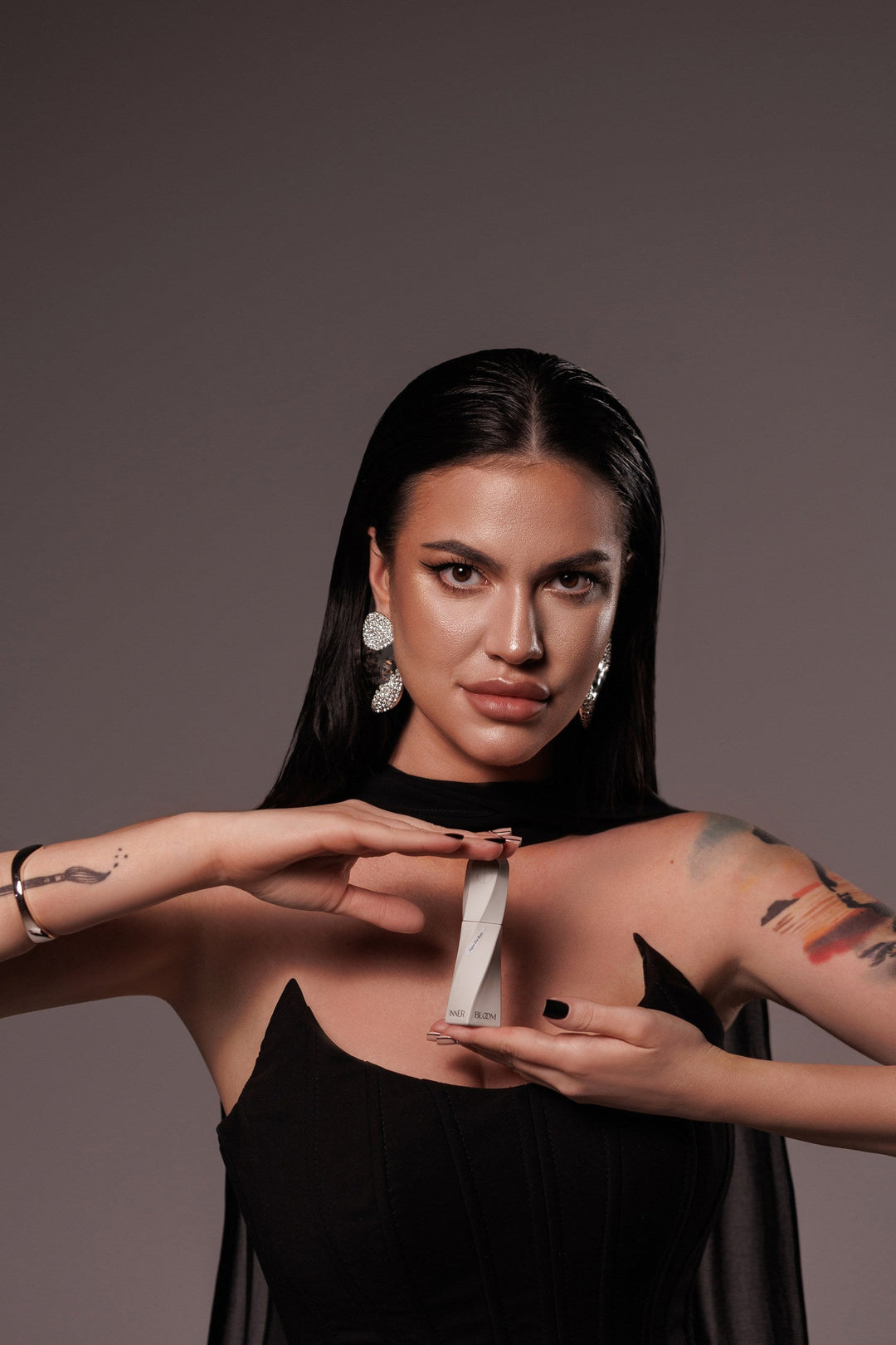 Secretele din spatele unei manichiuri rezistente (și sănătoase)