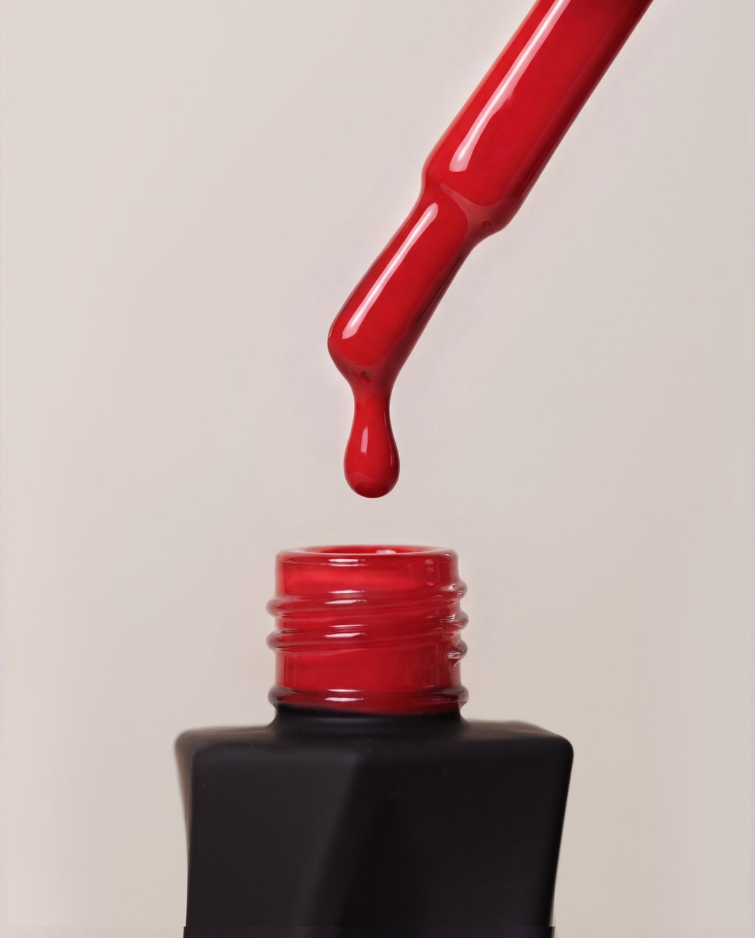 Gel Polish Flame Red – Evolve – Semi-Permanent Nail Polish 10ml