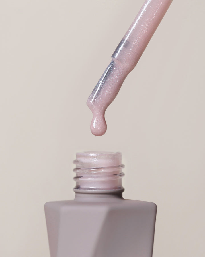 Rubber Cover Base Cold Nude Shimmer – Essence – Rubber Base 10ml