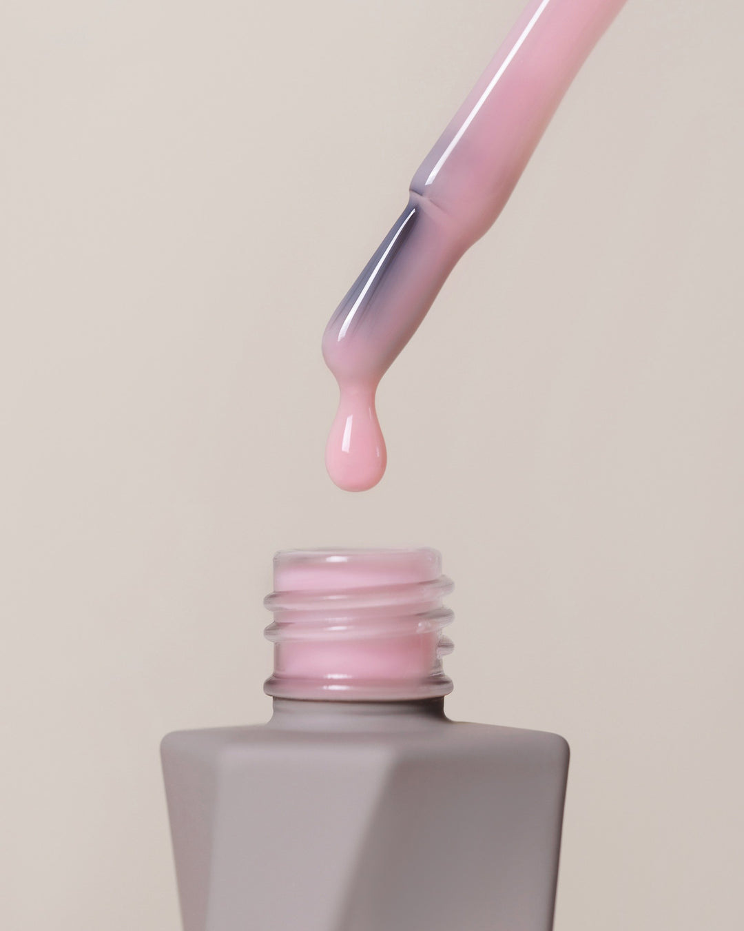 Rubber Cover Base Rose Milk – Essence – Rubber Base 10ml