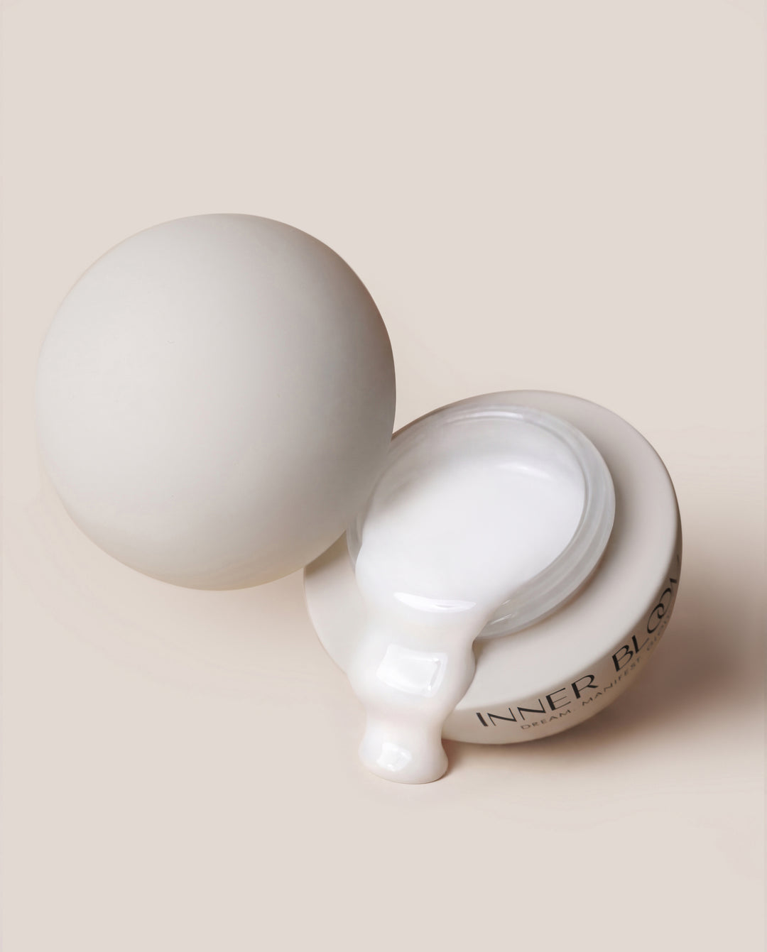 Self-Leveling Milky White Gel