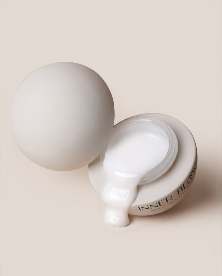 Self-Leveling Milky White Gel