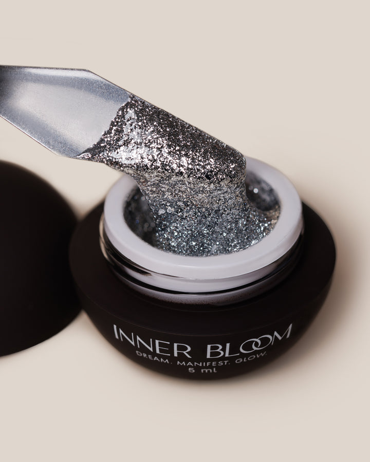 Gel Cosmic Art Platinum Gel Silver 5 ml – textura pe spatulă