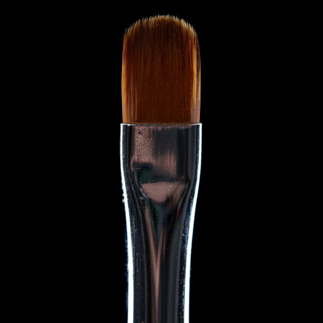 Premium Gel Oval Brush 06 - InnerBloom